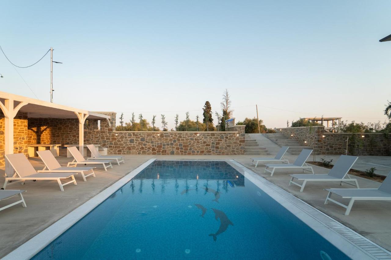 Lithos Suites Finikounda Exterior foto