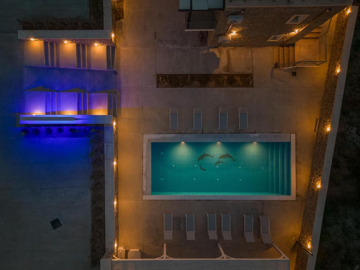 Lithos Suites Finikounda Exterior foto