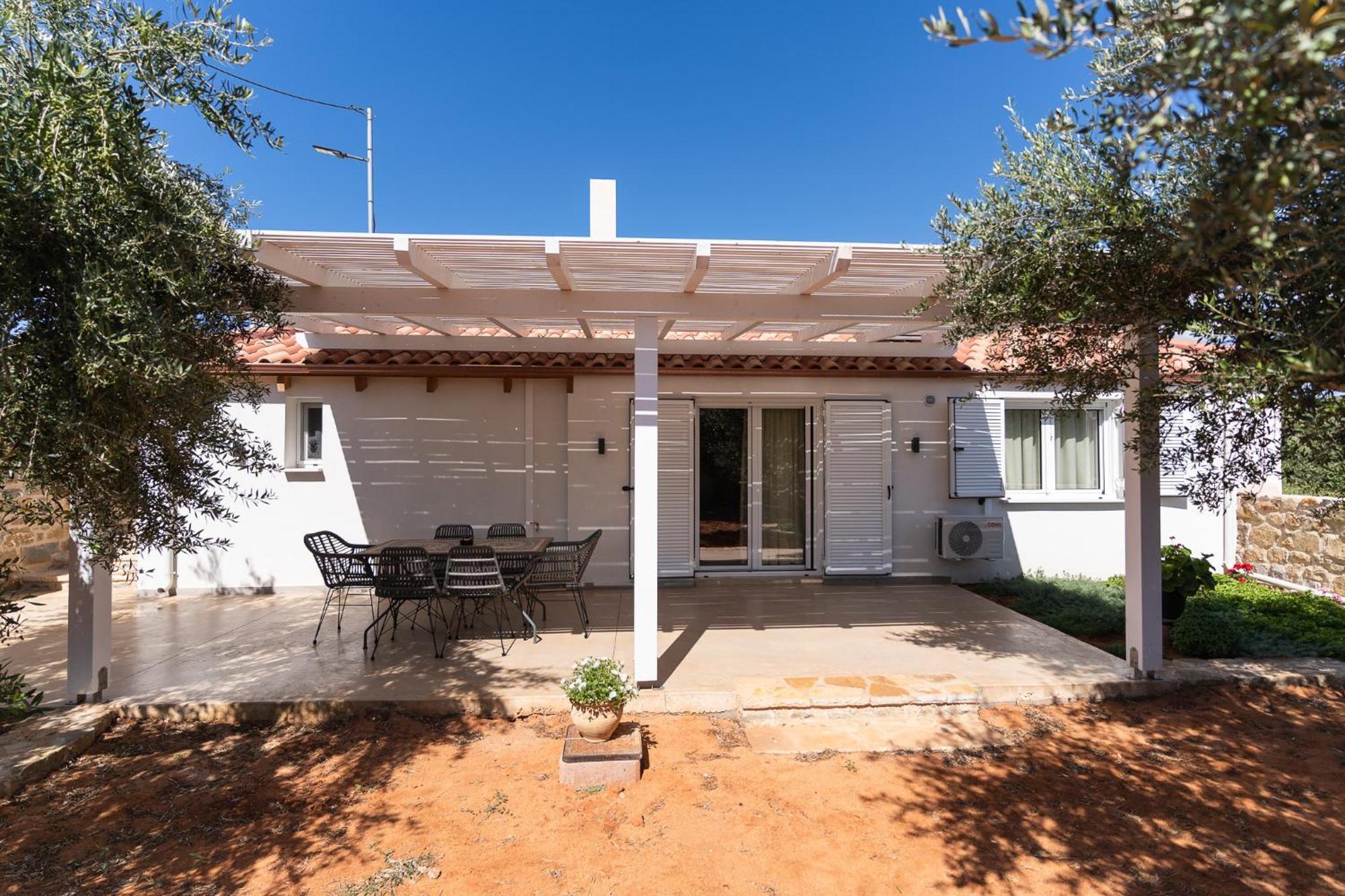 Lithos Suites Finikounda Exterior foto